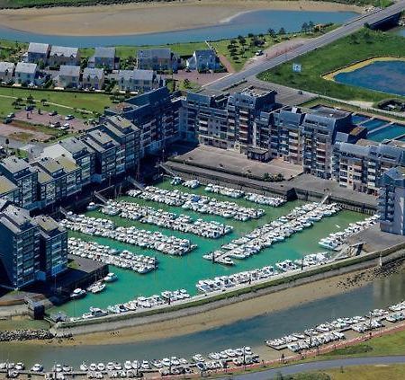 Les Marines Apartman Courseulles-sur-Mer Kültér fotó