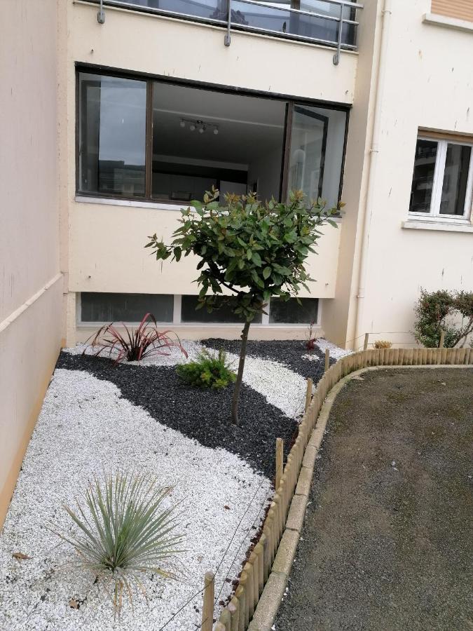 Les Marines Apartman Courseulles-sur-Mer Kültér fotó