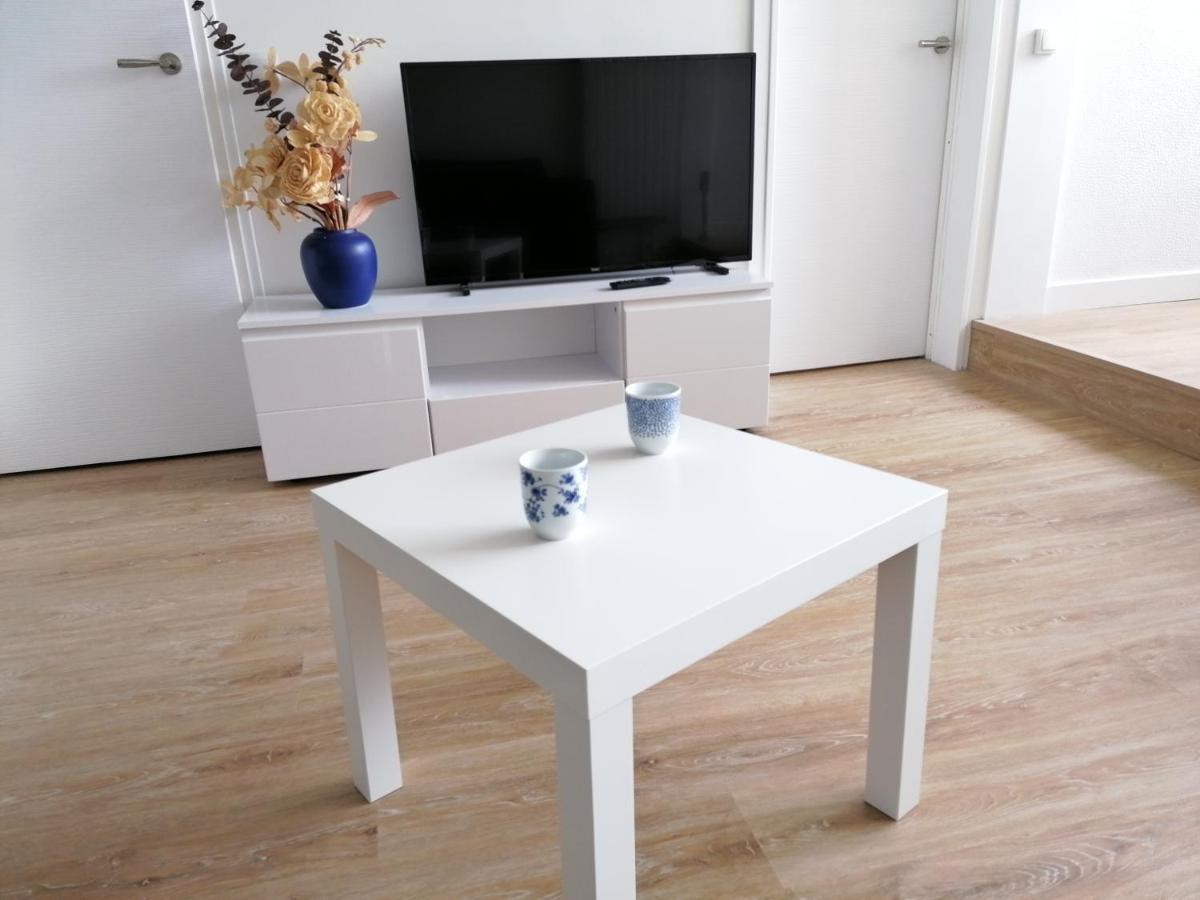 Les Marines Apartman Courseulles-sur-Mer Kültér fotó