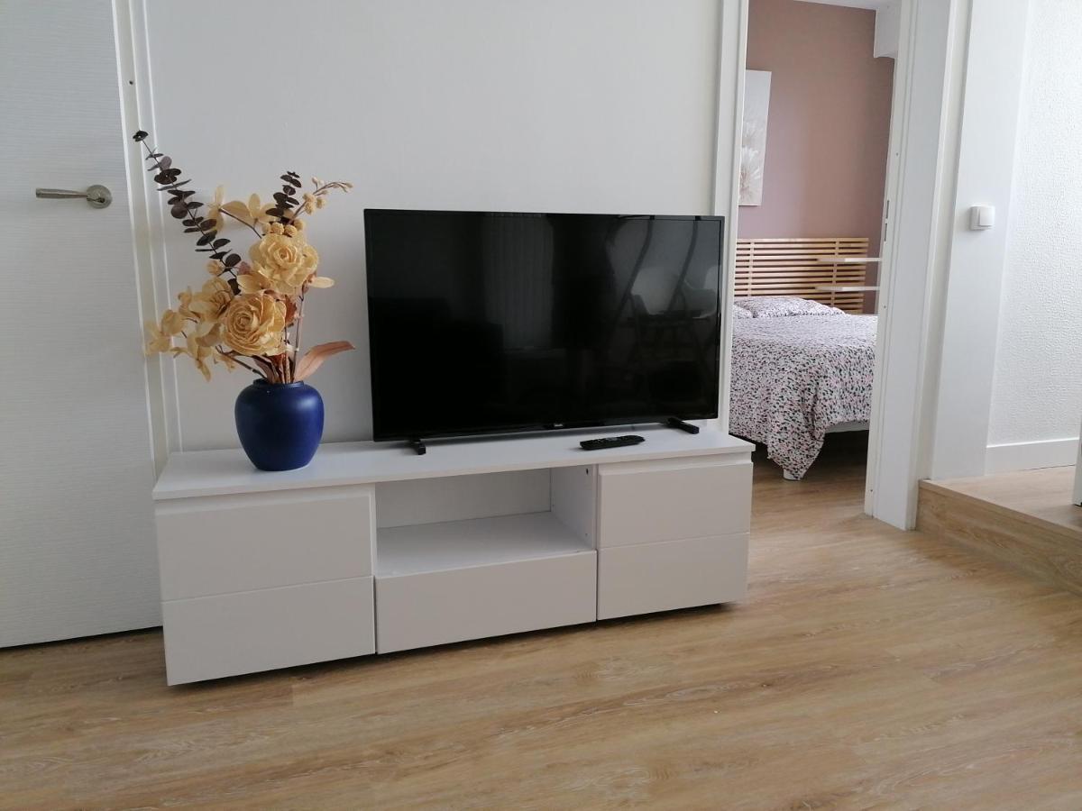Les Marines Apartman Courseulles-sur-Mer Kültér fotó